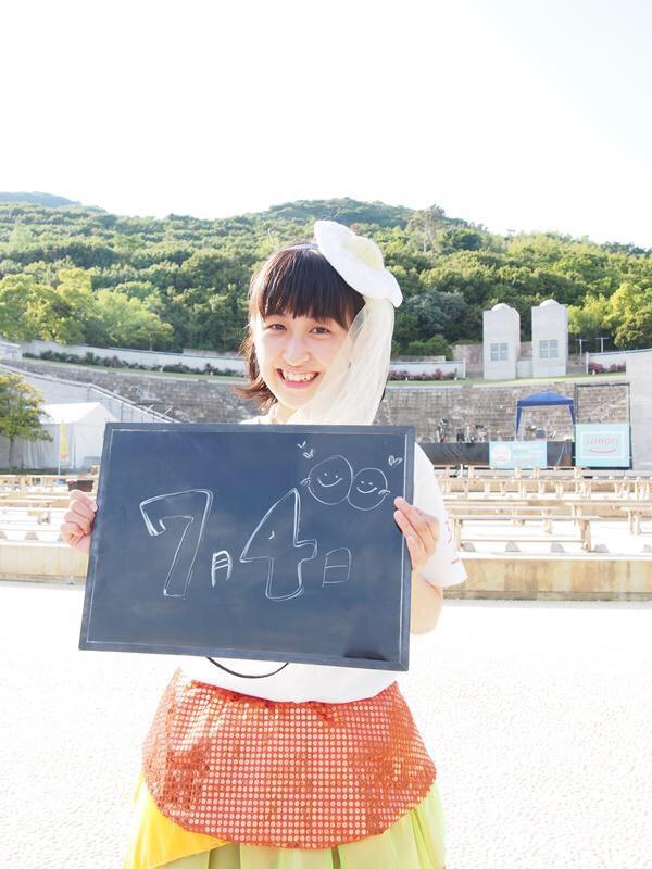 西日本ハンバーガールZコラボ7日目は、踊りのキレがすばらしいりおにゃんです!http://t.co/rdNOBewG0a 美人カレンダーに載させていただいてます!!!#ハンバーガール#淡路島Wたまねぎりおにゃん 