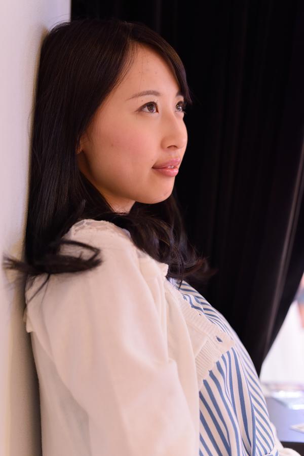 5/17 通天閣フリーライブの写真です。かなちゃんの撮影会風のショットが、撮れたあ(^_^;)#森川加菜#西日本ハンバーガールZ 