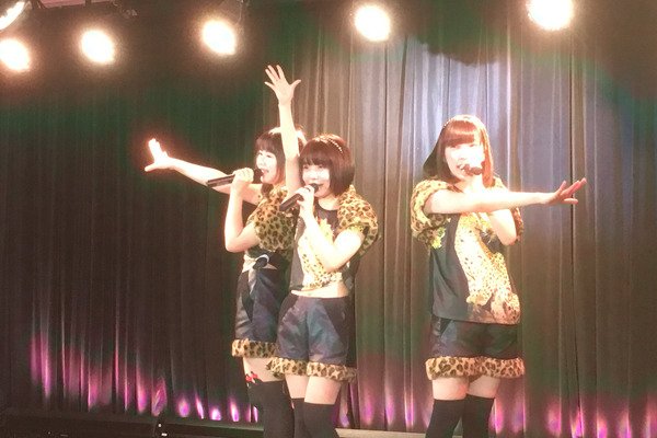 easel art cafe blog : 2/22は、アイドル『LOVE PARTY』@KANDY LION https://t.co/bvF7xW1alk https://t.co/ZkovNAO6Vo