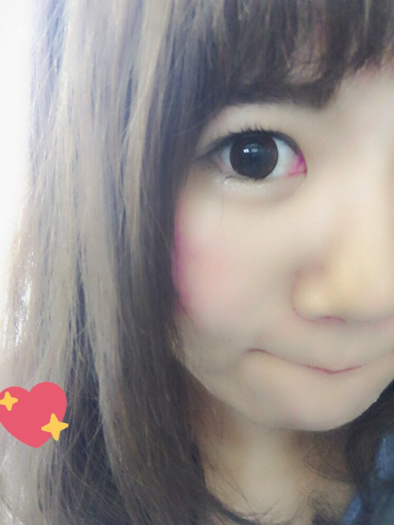 おはよ〜ʕ•ᴥ•ʔ髪の毛染めたよ( •ω•ฅ)脱パンプキン🎃👁👄👁学校いってきます( •ω•ฅ)#らぶりつ https://t.co/cnwjVlmJhd