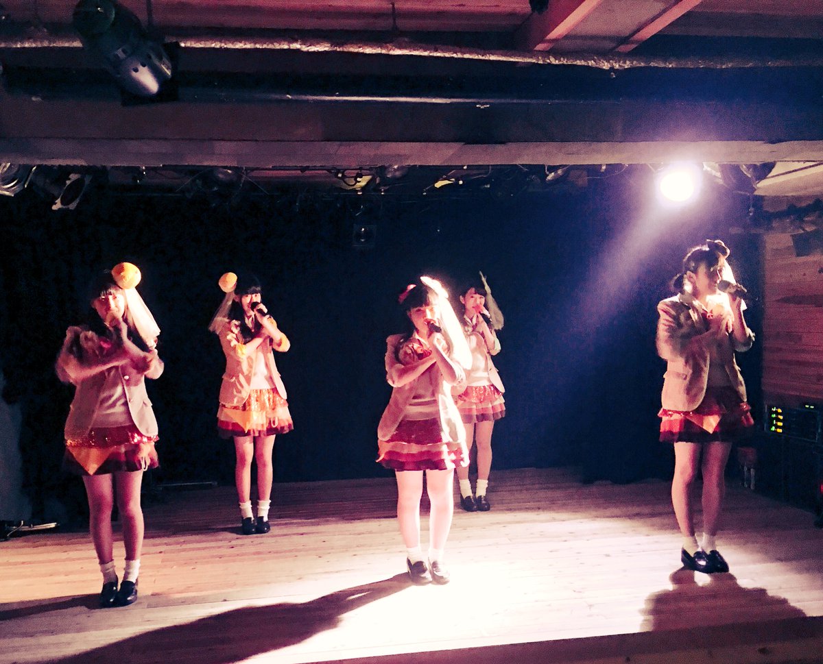 アイドル道場でした！お越しいただいたみなさま本当にありがとうございました😿明日は通天閣にてアイドル通でございます！ゲストはCulumiさん！！😻 https://t.co/Cb5OZ8eWT6