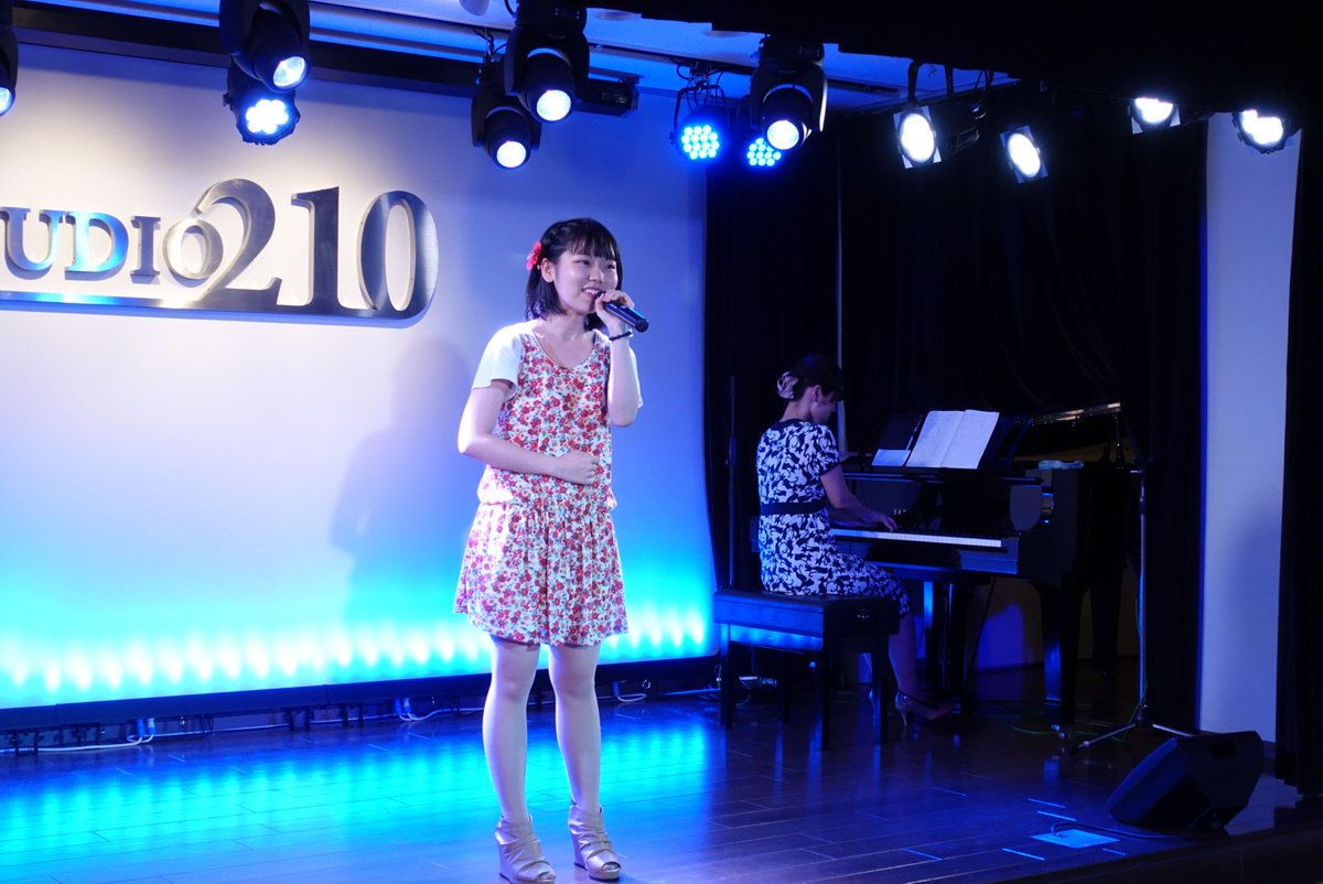 堤友香涙そうそう♪通天閣フリーライブStudio210 8月6日(日) #ベーコン担当  #つーみん   #ハンバーガールZ https://t.co/dzEeSHHZI5