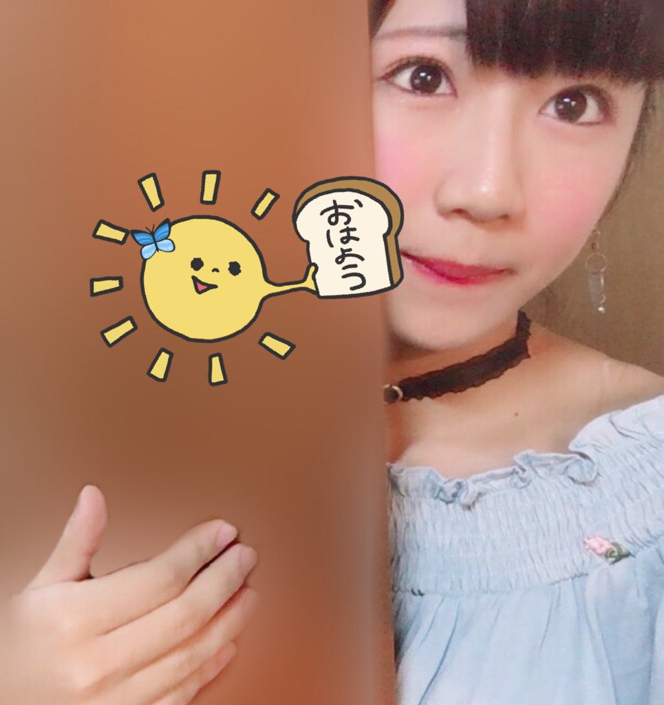 #おはくぅちゃん🌸今日もあつつつ〜(,,꒪꒫꒪,,)夜ぐっすり眠りすぎてなかなか起きられへんかった🤗うふふねむねむりん_( _︶⌓︶ )_ｸｩﾁｬﾝｵﾅｶｽｲﾀ……#通天閣イメージガール#小川久瑠実 https://t.co/SBaLkN56Ga